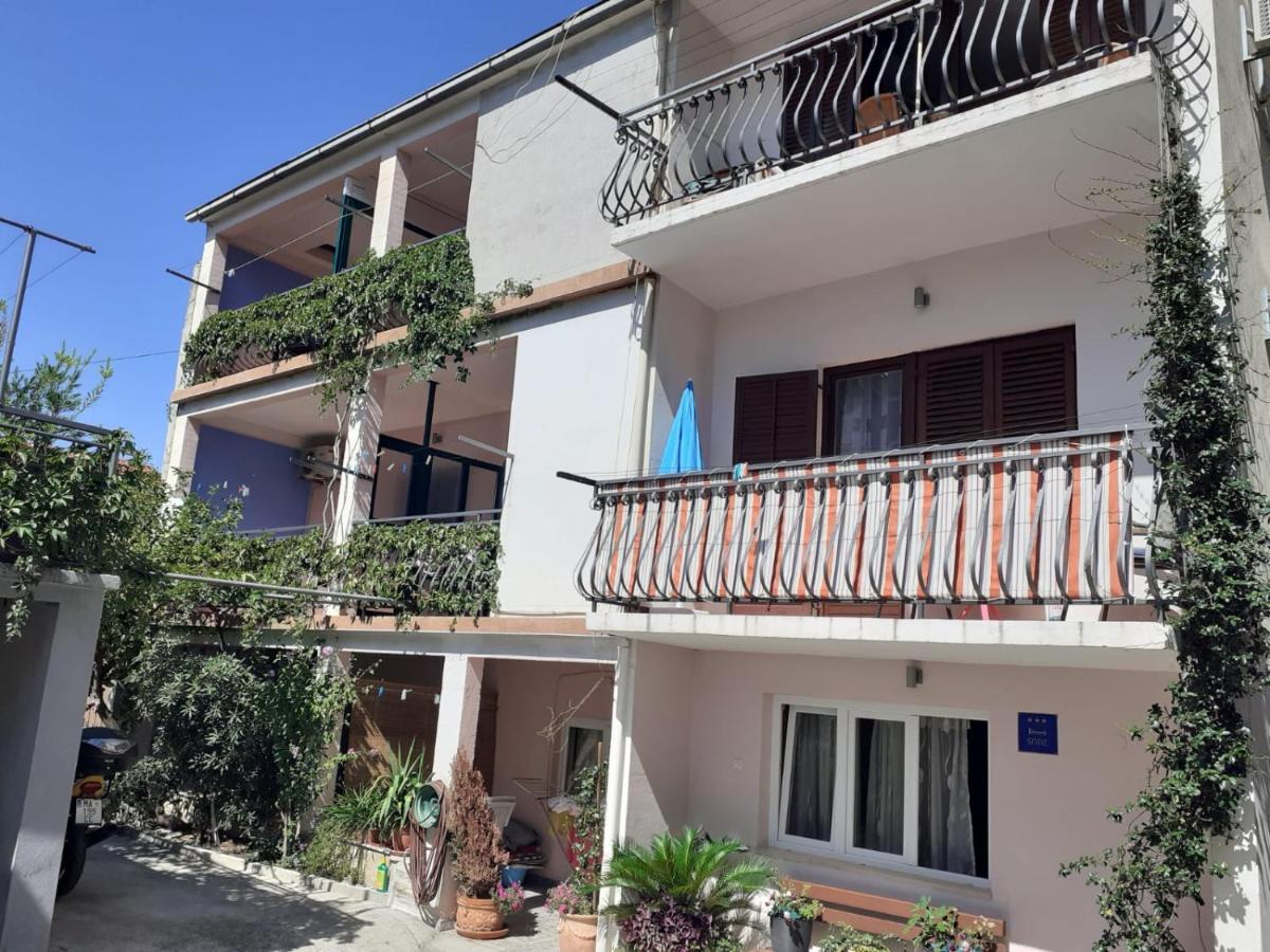 Guest house Damir Makarska